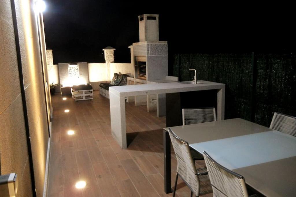 Chalet De Diseno Moderno En Sanxenxo Eksteriør bilde