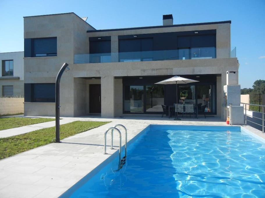Chalet De Diseno Moderno En Sanxenxo Eksteriør bilde
