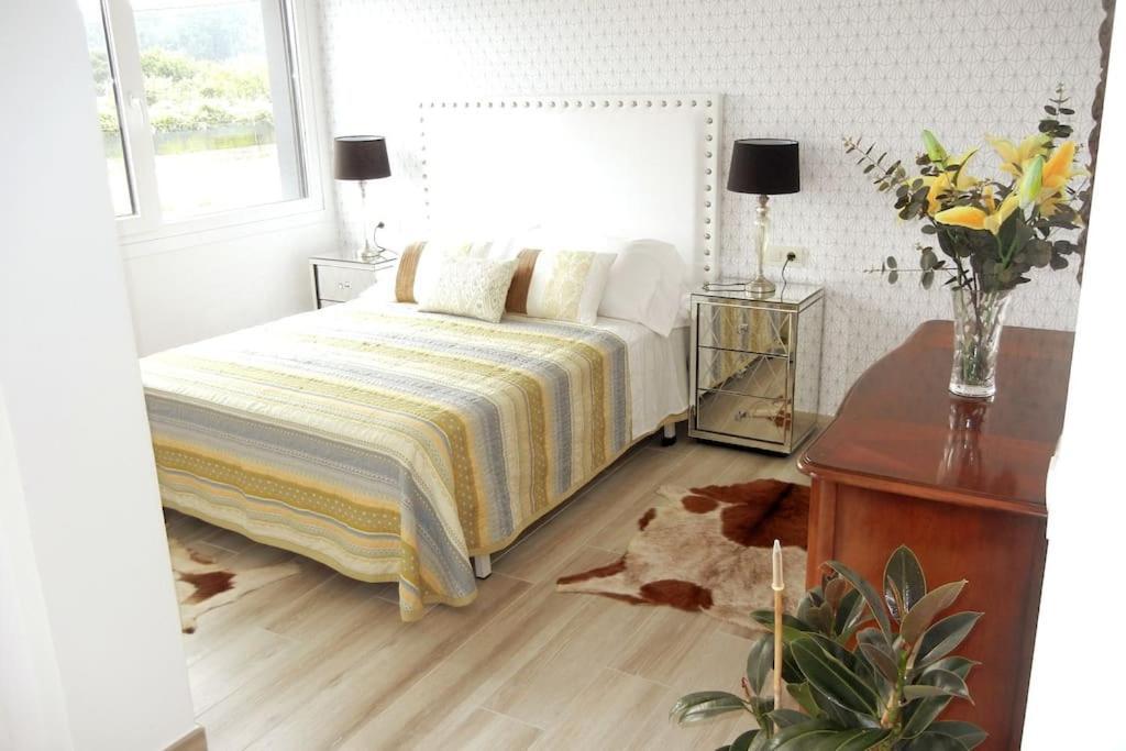 Chalet De Diseno Moderno En Sanxenxo Eksteriør bilde